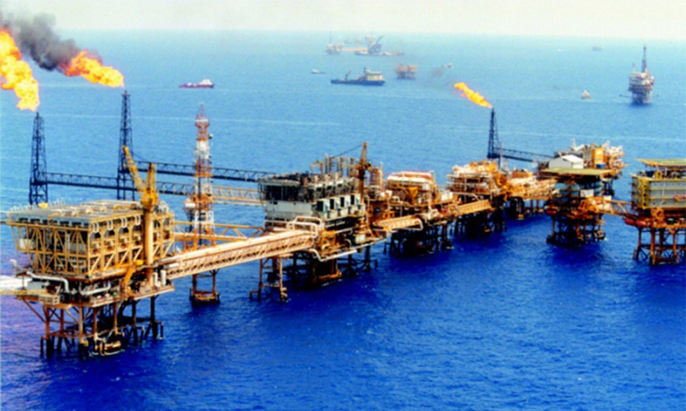 Precios de la gasolina, estables al inicio de 2026 pese a aumento del IEPS